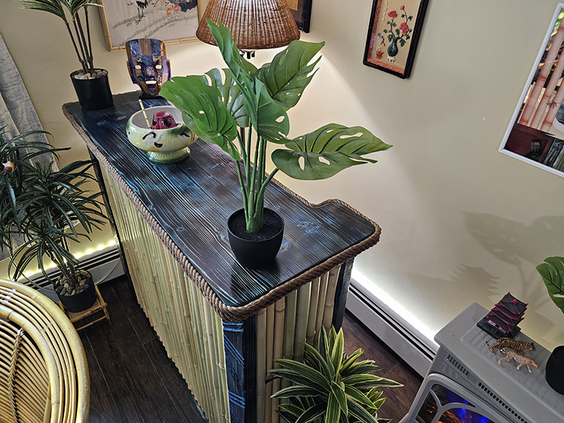 Tiki Bar